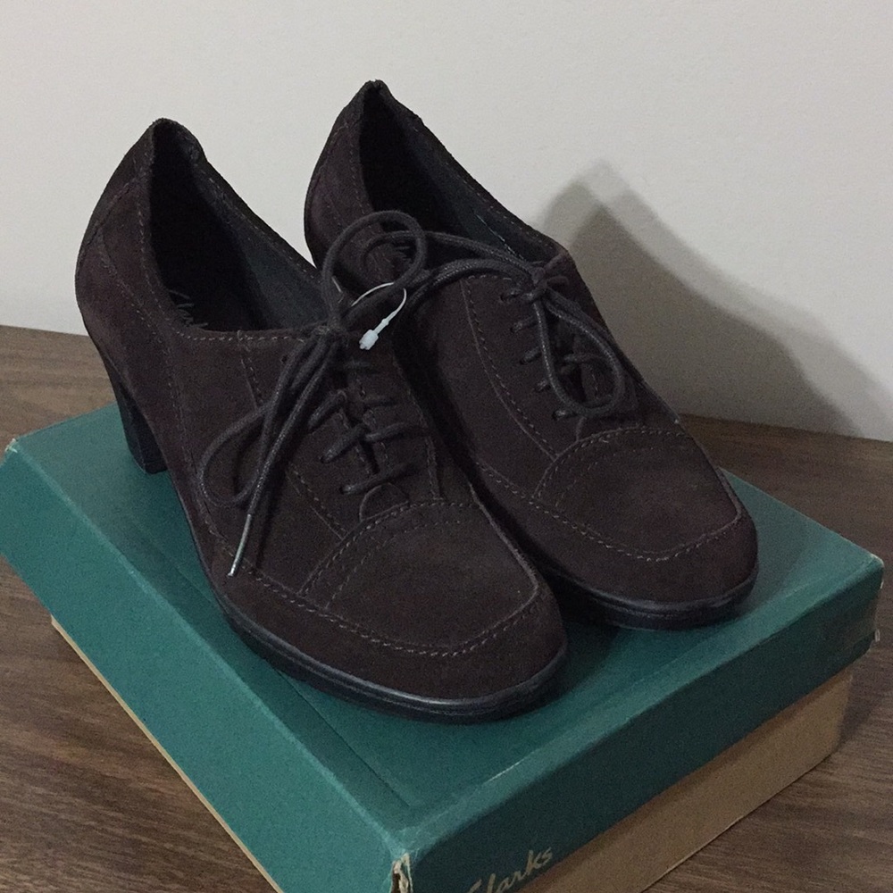 CLARKS.....Brown Suede shoes